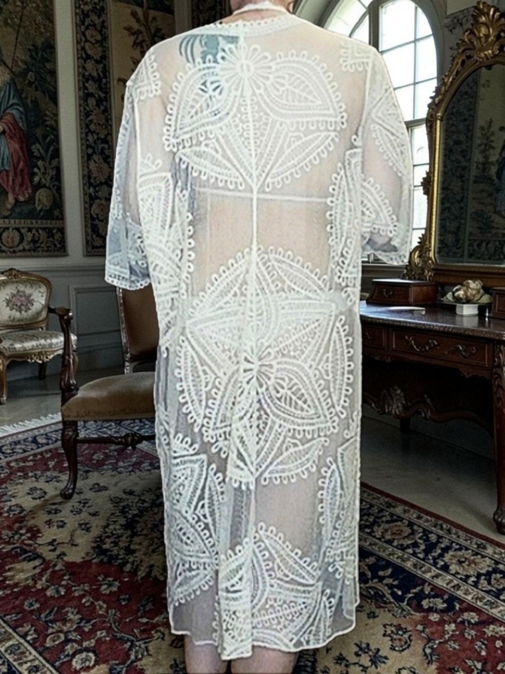 Sheer Robe NWOT White Embroidered Lace Intricate Patterns Bridal Lingerie Kimono